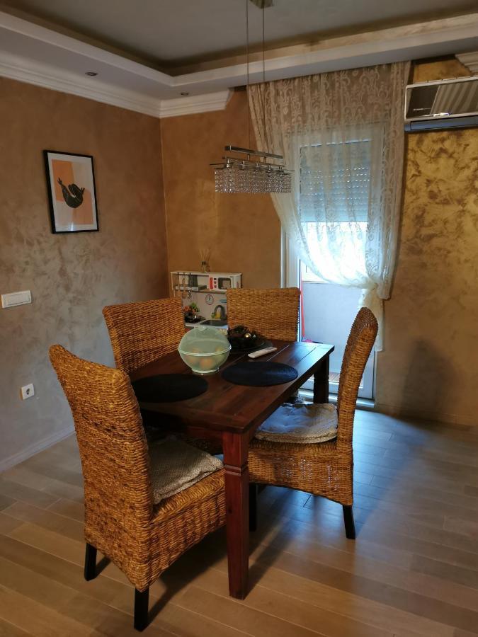 Lux Apartman Lena Belgrade Luaran gambar